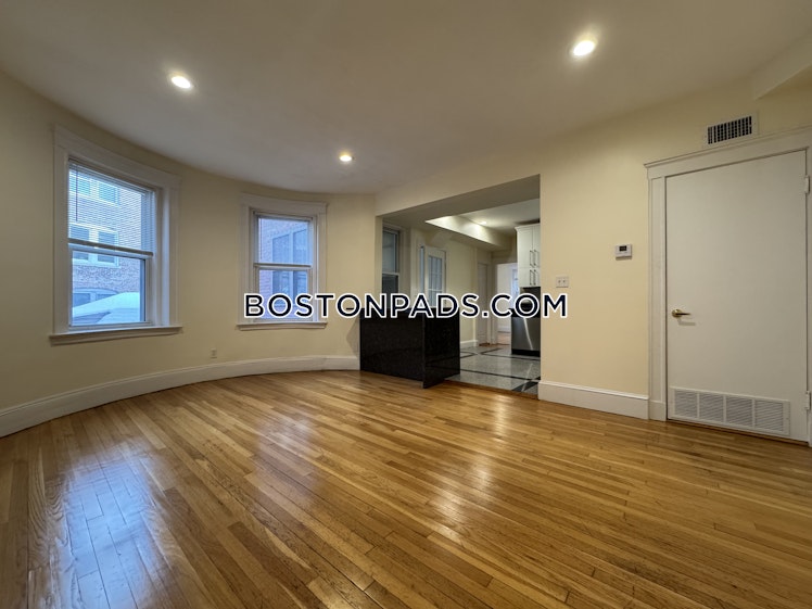 Babcock St., Brookline