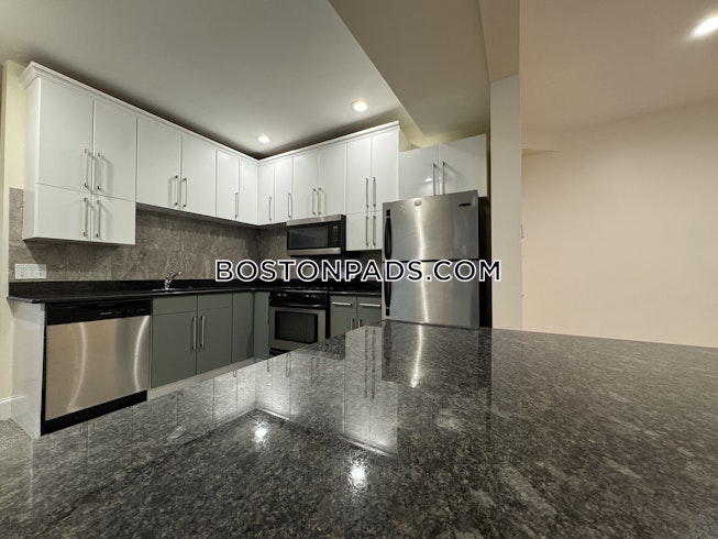 Brookline - $4,200+ /mo