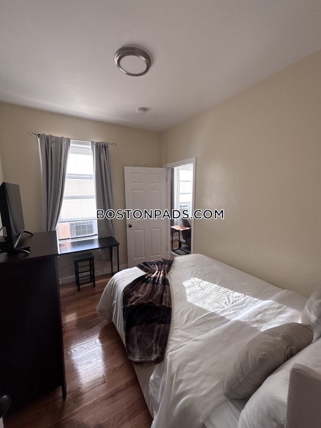 Boston - $4,200+ /mo