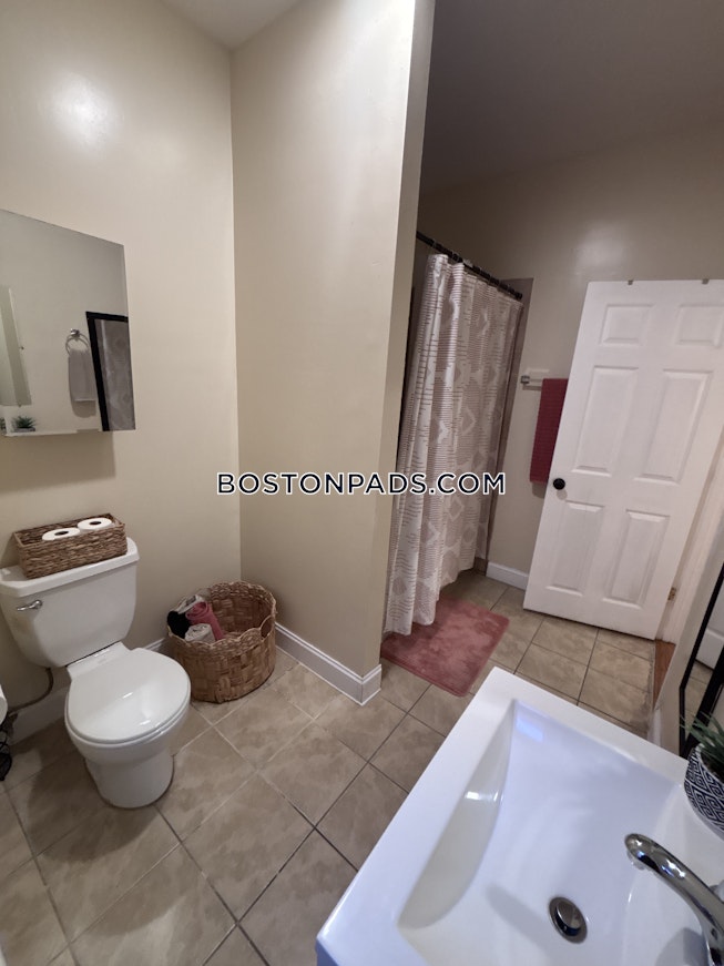 Boston - $4,200+ /mo