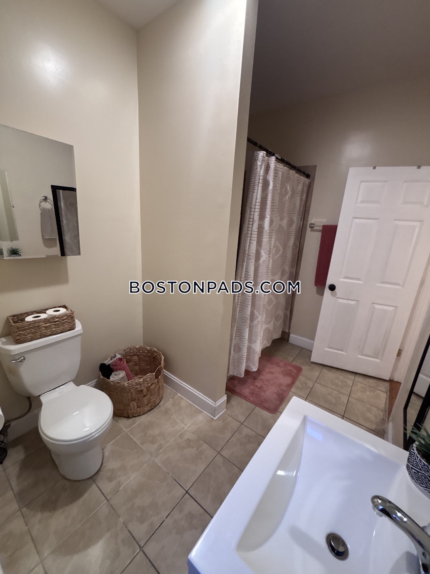 Boston - $4,200+ /month