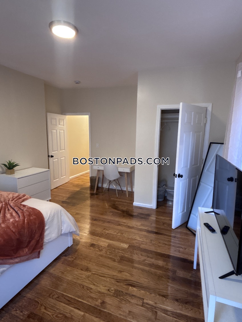 Boston - $4,200+ /month