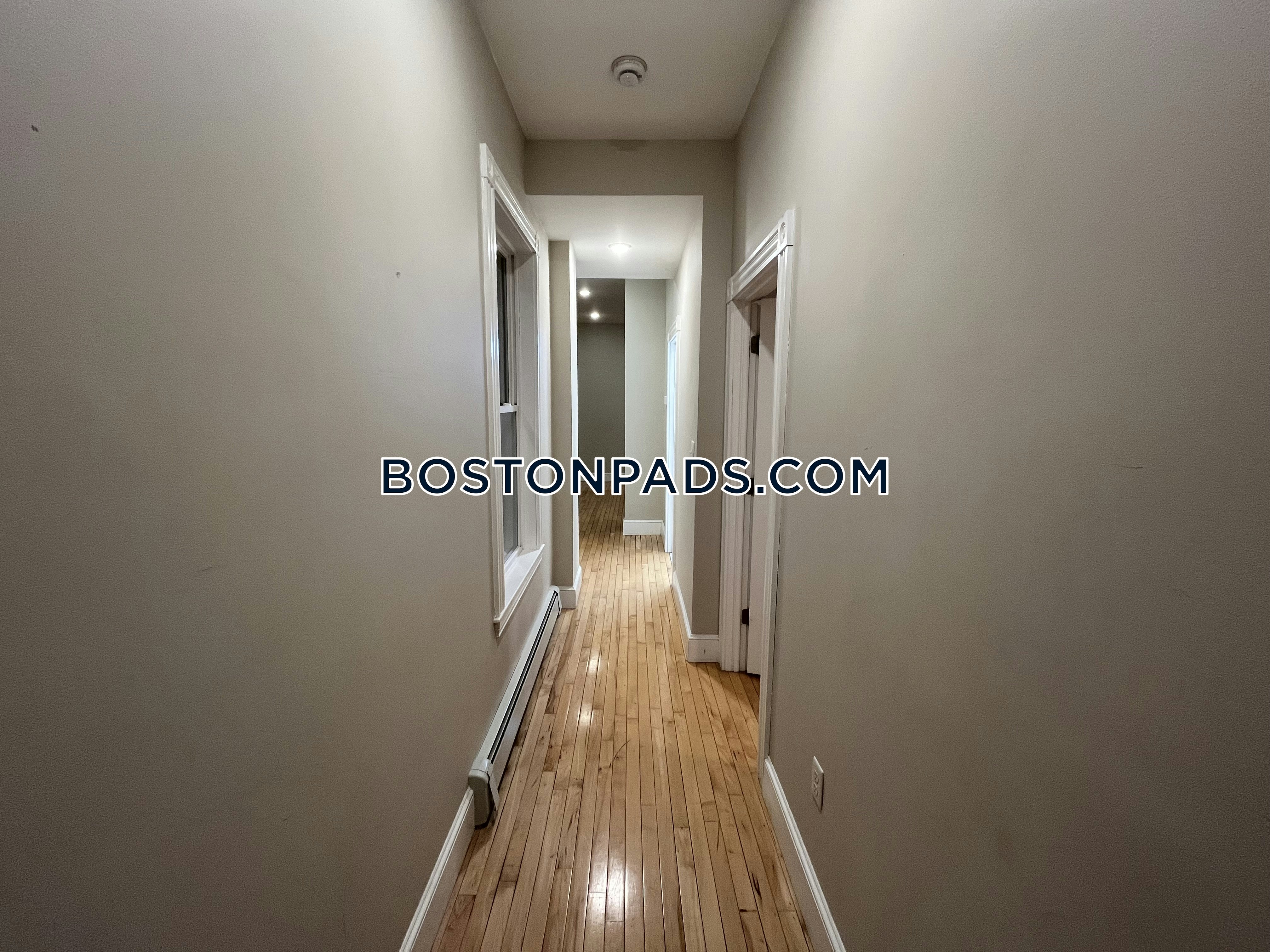 Boston - 2 Beds, 1 Baths