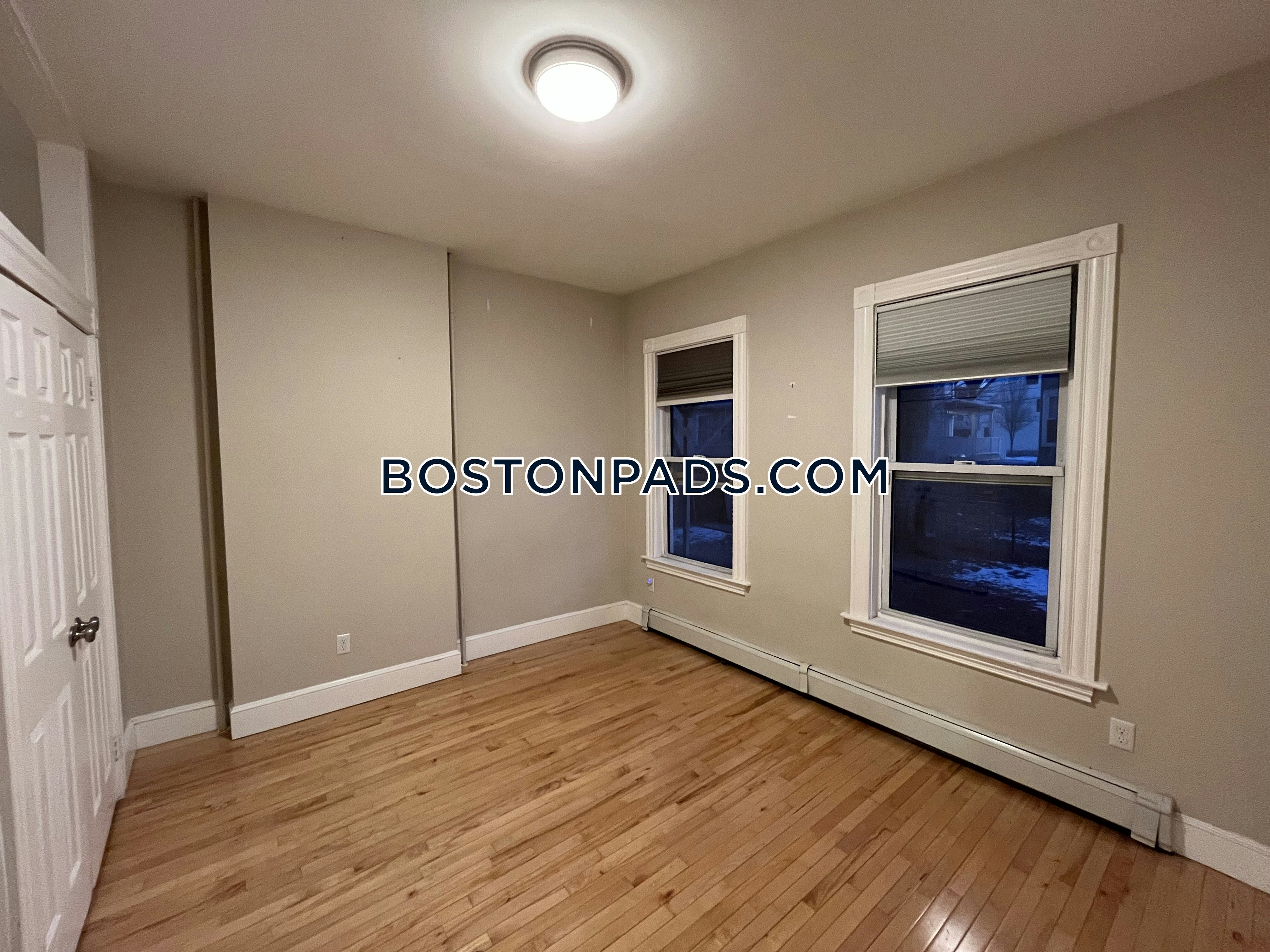 Boston - 2 Beds, 1 Baths