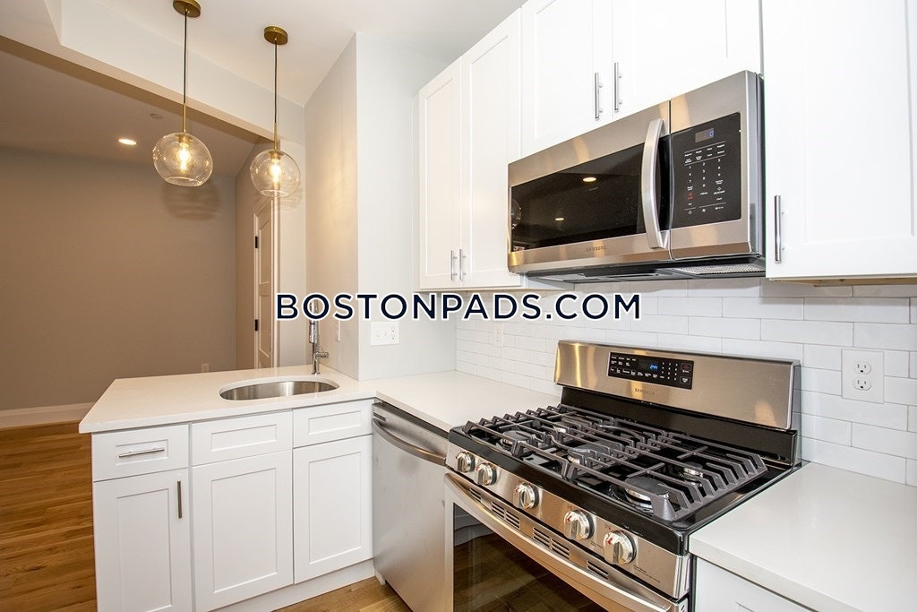 Jeffries Point - East Boston, Boston, MA - 3 Beds, 3 Baths - $4,050 - ID#8032273
