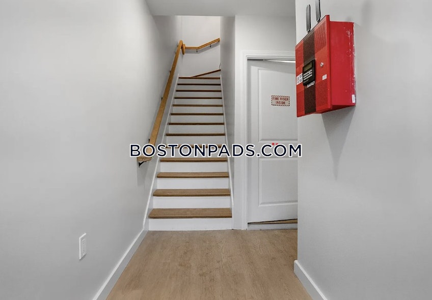 Boston - $3,500+ /month