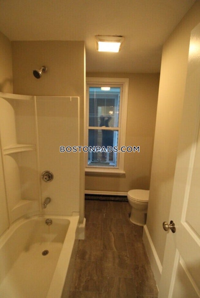 Boston - $4,800+ /mo