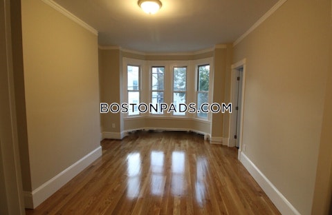 Princeton St. Boston photo 4