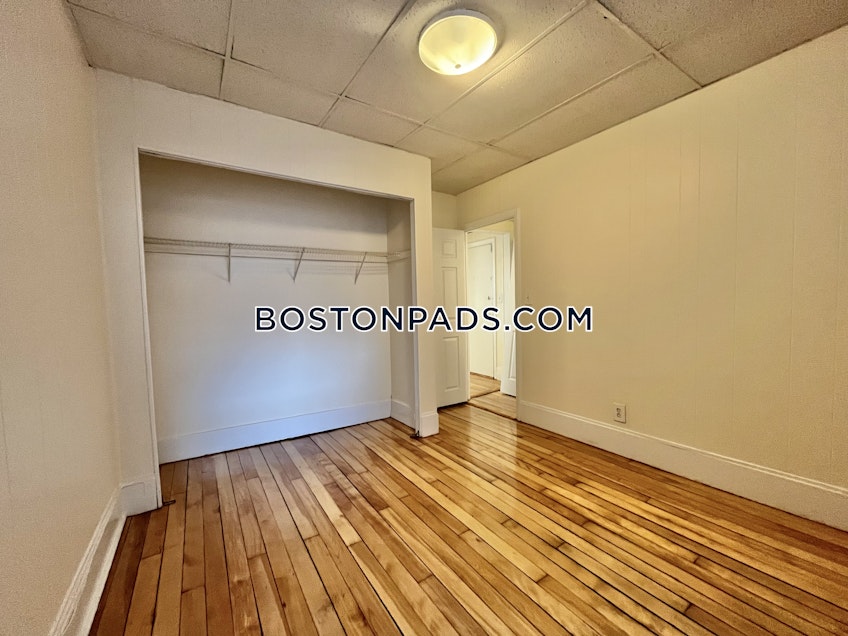 Boston - $2,200+ /month