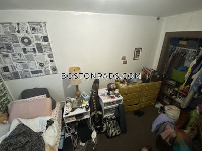 Mission Hill 3 Beds 1 Bath Boston - $3,165 No Fee