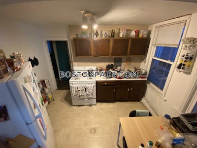Mission Hill 3 Beds 1 Bath Boston - $3,165 No Fee