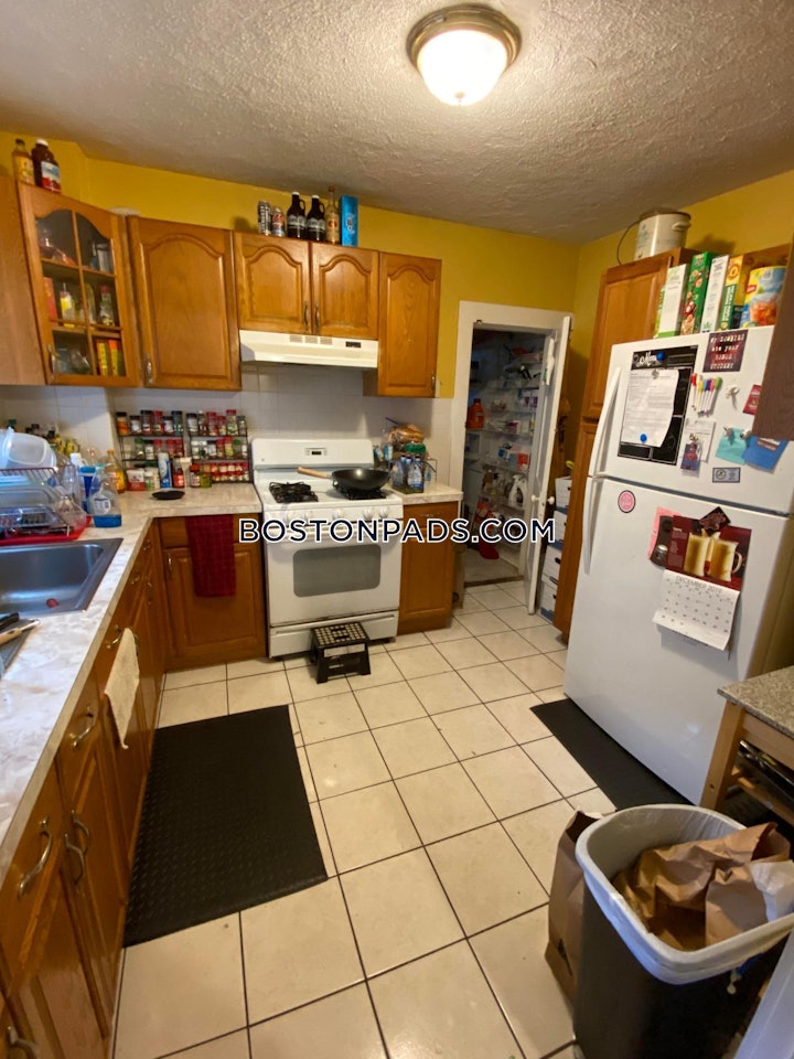 jamaica-plain-3-beds-1-bath-unit-jamaica-plain-boston-available-91-boston-3975-8034386 