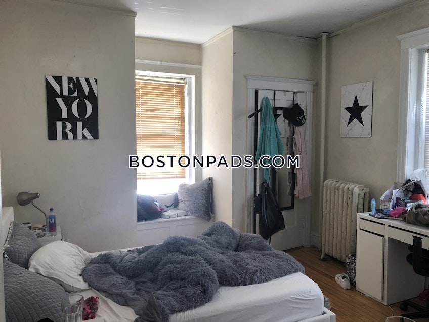 Brookline - $4,750+ /month