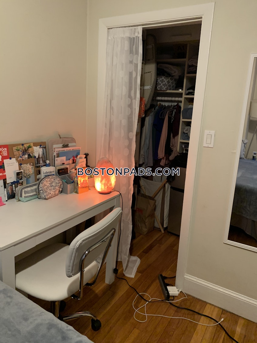 Boston - $4,725+ /month