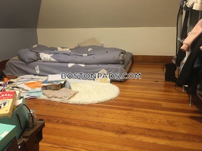 Allston 3 Beds 1 Bath Boston - $3,600 No Fee