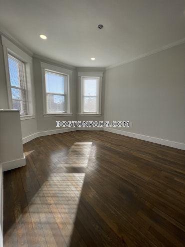 Boston - 1 Beds, 1 Baths