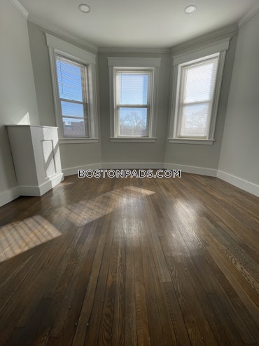 Boston - 1 Beds, 1 Baths