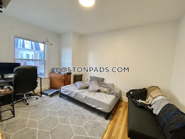 Boston - 3 Beds, 1 Baths