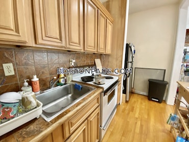 Boston - 2 Beds, 1 Baths