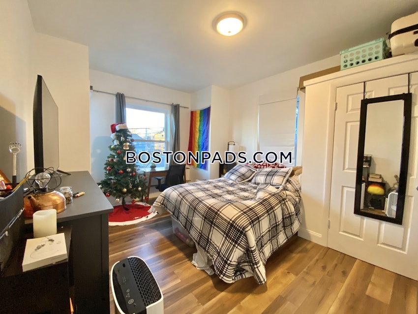 BOSTON - ALLSTON - 1 Bed, 1 Bath - Image 15