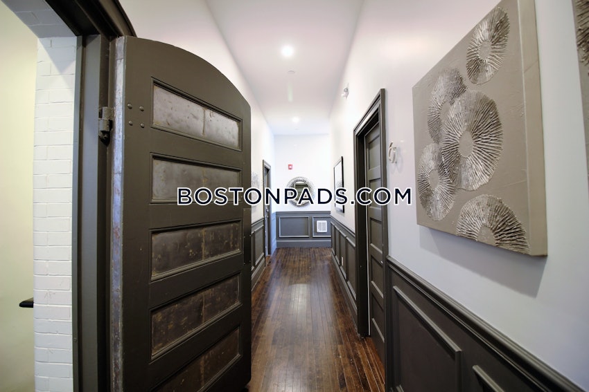 BOSTON - SOUTH END - 3 Beds, 2 Baths - Image 6