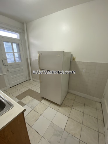 Boston - 2 Beds, 1 Baths