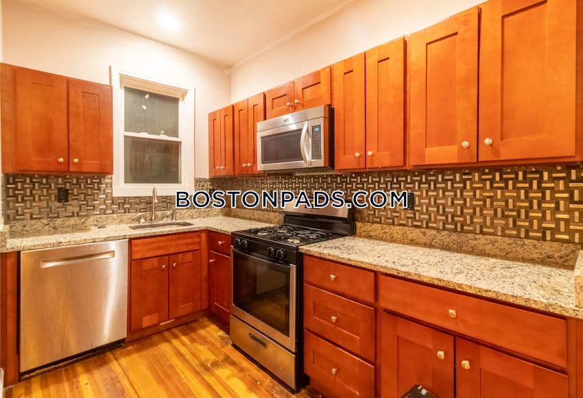 BOSTON - DORCHESTER - FOUR CORNERS - 4 Beds, 1 Bath - Image 1