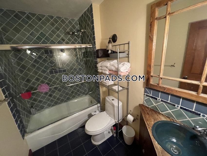 BOSTON - BACK BAY - 2 Beds, 2 Baths - Image 32