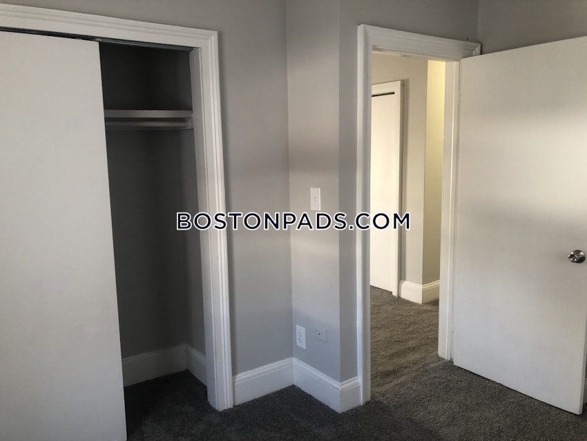 BOSTON - BRIGHTON - OAK SQUARE - 4 Beds, 1 Bath - Image 6