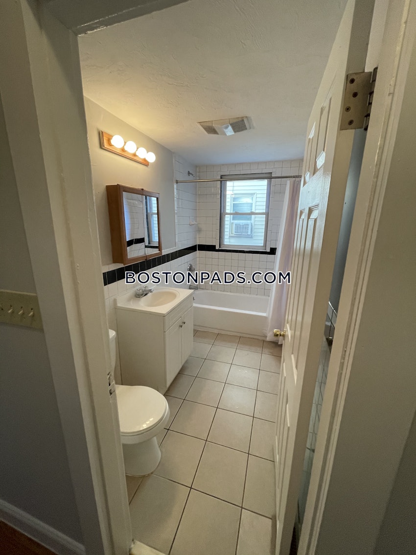 BOSTON - DORCHESTER - UPHAMS CORNER - 4 Beds, 2 Baths - Image 27