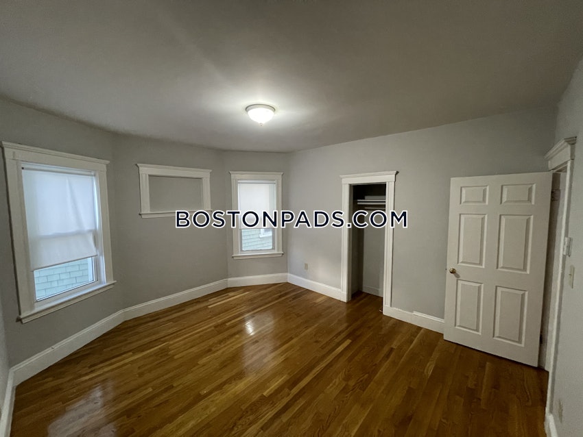 BOSTON - DORCHESTER - UPHAMS CORNER - 4 Beds, 2 Baths - Image 18