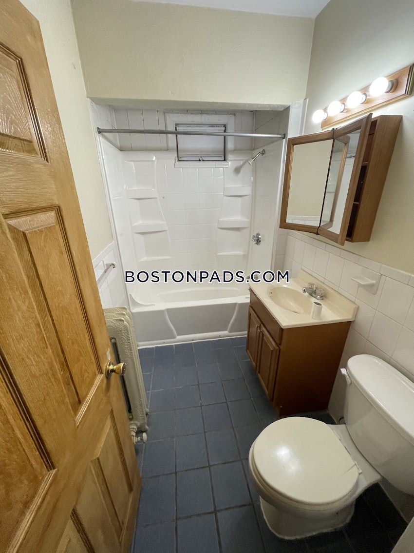 BOSTON - DORCHESTER - UPHAMS CORNER - 4 Beds, 2 Baths - Image 9