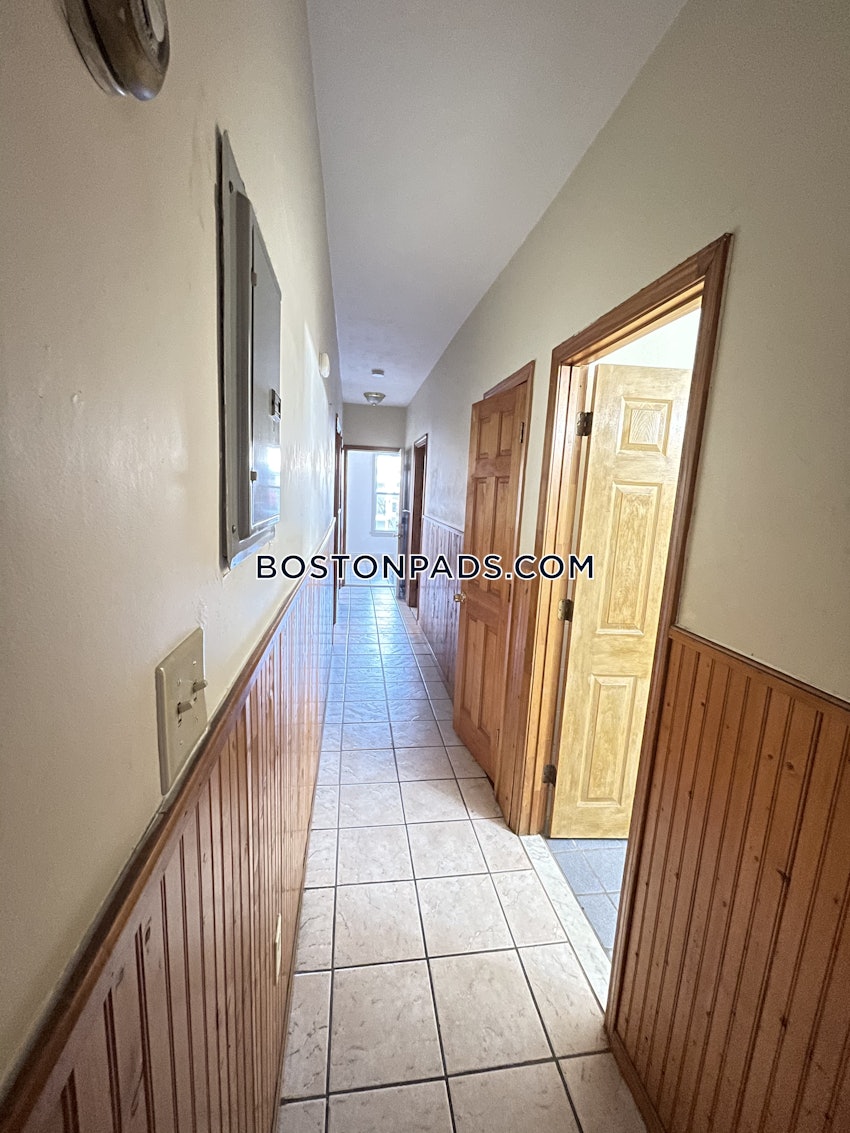 BOSTON - DORCHESTER - UPHAMS CORNER - 4 Beds, 2 Baths - Image 14