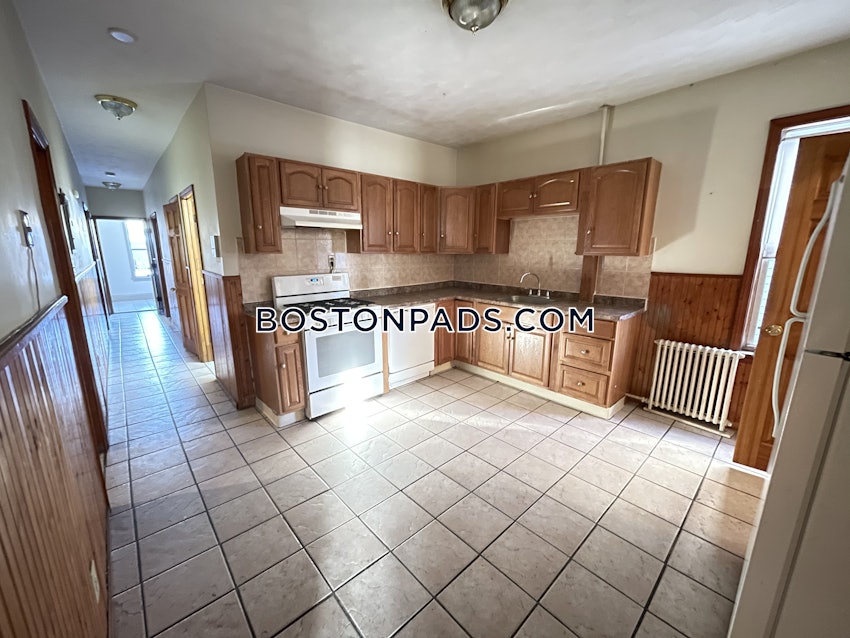 BOSTON - DORCHESTER - UPHAMS CORNER - 4 Beds, 2 Baths - Image 2