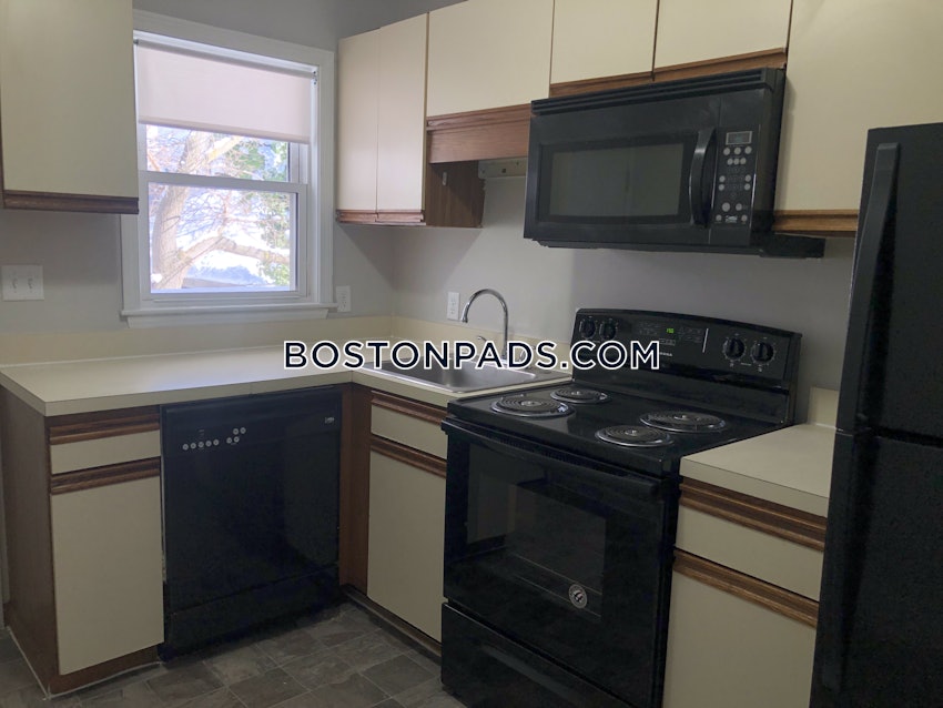 BOSTON - BRIGHTON - BRIGHTON CENTER - 3 Beds, 2 Baths - Image 2