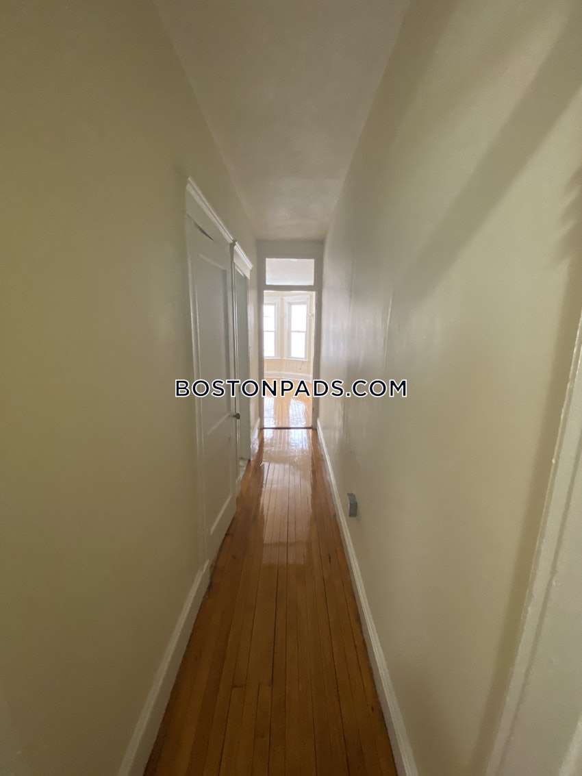 BOSTON - ALLSTON/BRIGHTON BORDER - 3 Beds, 1 Bath - Image 17