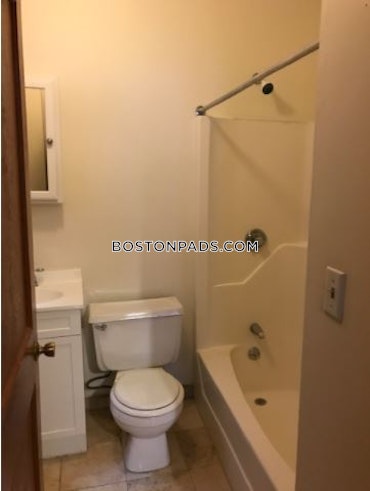 Boston - 2 Beds, 2 Baths