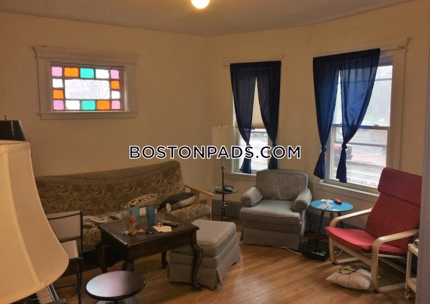 CAMBRIDGE - CENTRAL SQUARE/CAMBRIDGEPORT - 3 Beds, 1 Bath - Image 3