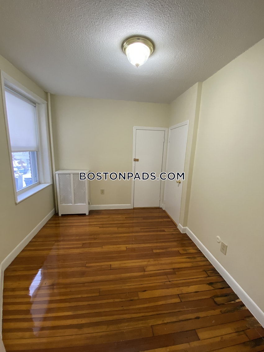 BOSTON - ALLSTON - 2 Beds, 1 Bath - Image 7