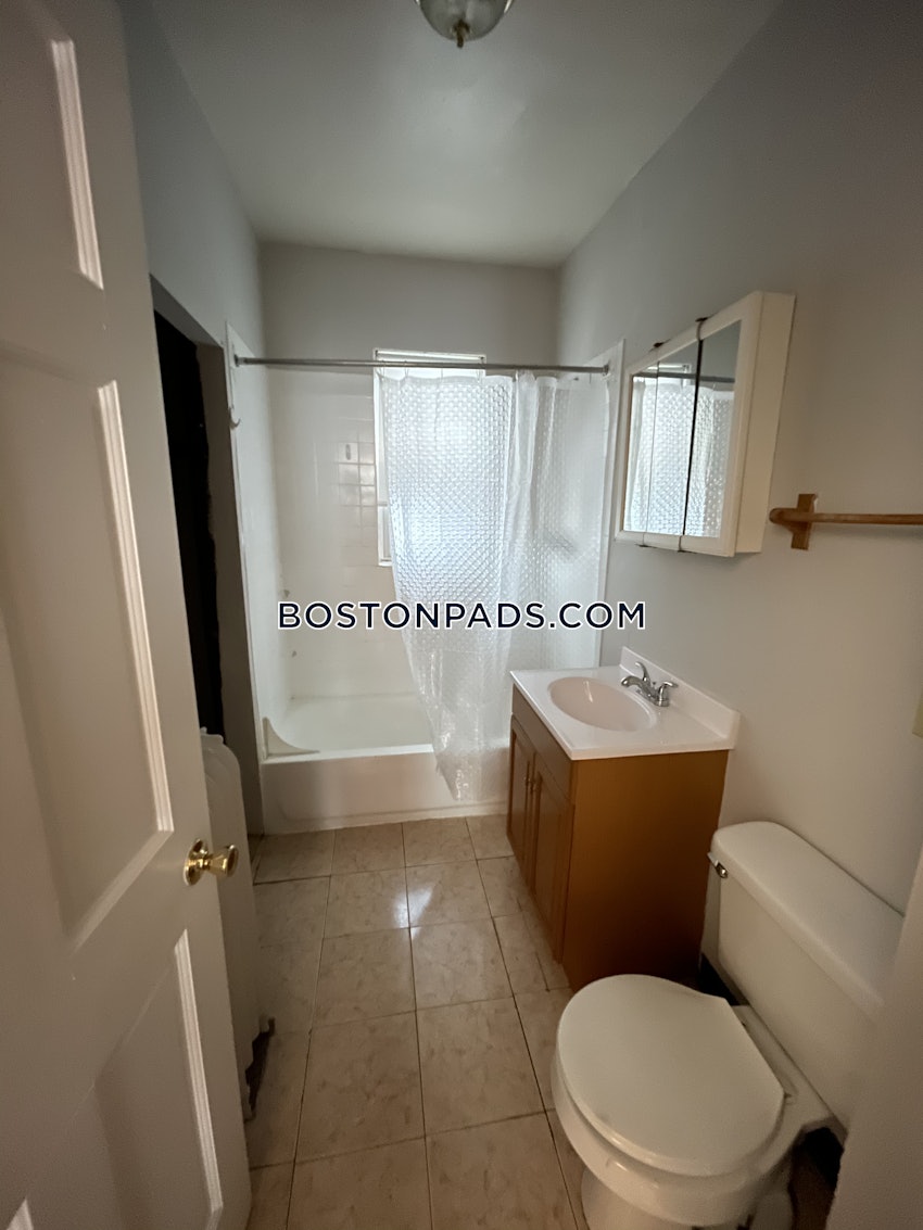 BOSTON - DORCHESTER - UPHAMS CORNER - 4 Beds, 2 Baths - Image 12