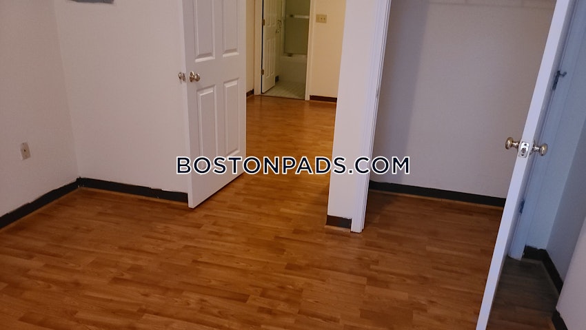 BOSTON - DOWNTOWN - 1 Bed, 1 Bath - Image 3