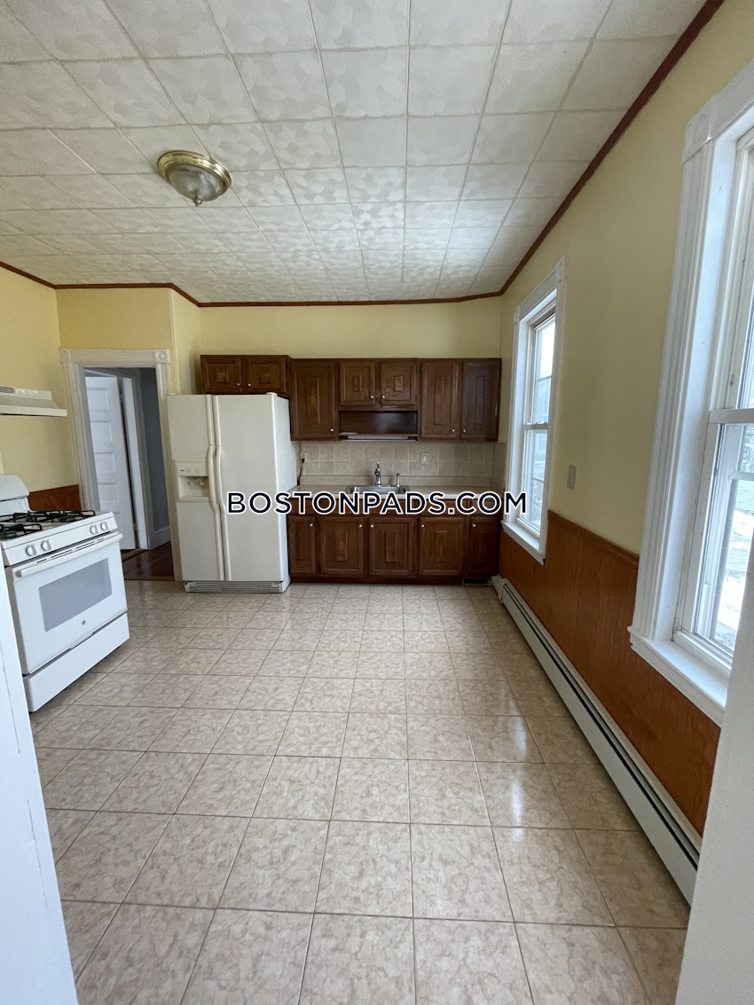 BOSTON - JAMAICA PLAIN - STONY BROOK - 3 Beds, 1 Bath - Image 4