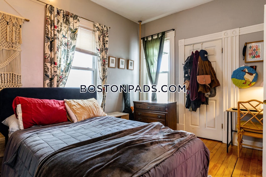 BOSTON - ALLSTON - 2 Beds, 1 Bath - Image 9