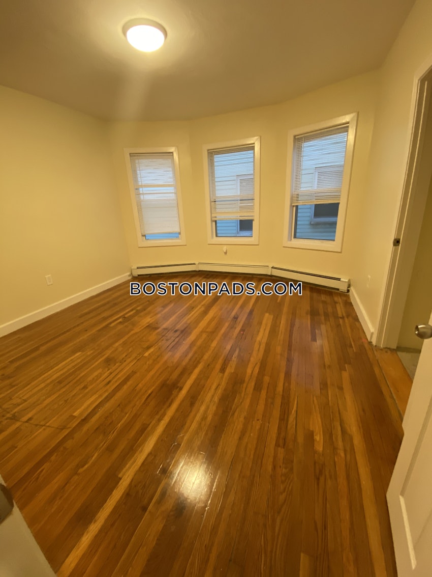 BOSTON - DORCHESTER - BOWDOIN STREET AREA - 4 Beds, 1 Bath - Image 15