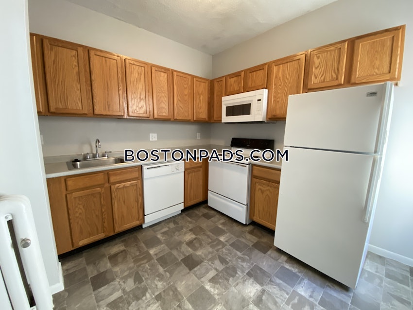 WATERTOWN - 3 Beds, 1 Bath - Image 6