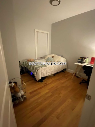 Boston - 2 Beds, 1 Baths