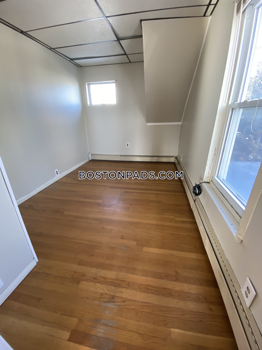 SOMERVILLE - PORTER SQUARE - 2 Beds, 1 Bath - Image 6