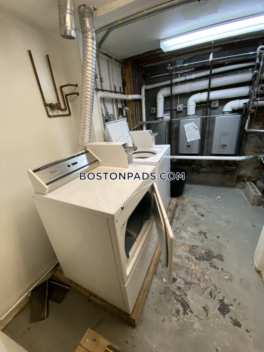 BOSTON - ALLSTON - 5 Beds, 2 Baths - Image 24