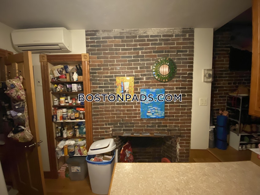 BOSTON - BEACON HILL - 2 Beds, 1 Bath - Image 10