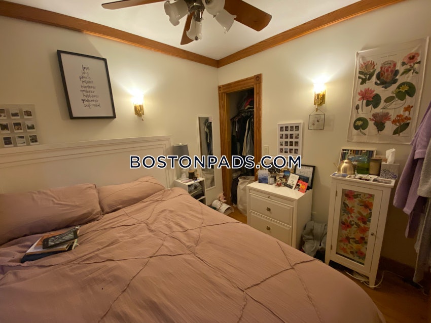 BOSTON - BEACON HILL - 2 Beds, 1 Bath - Image 6